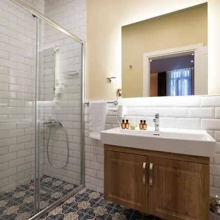 Διαμέρισμα Level Suites - 202