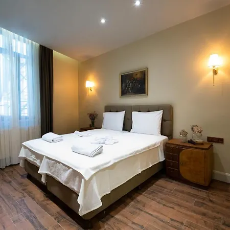 Διαμέρισμα Level Suites - 202 *